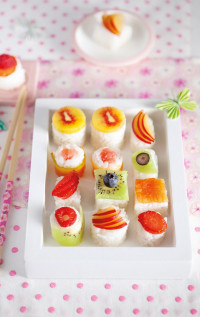 Sushi e Sashimi di frutta